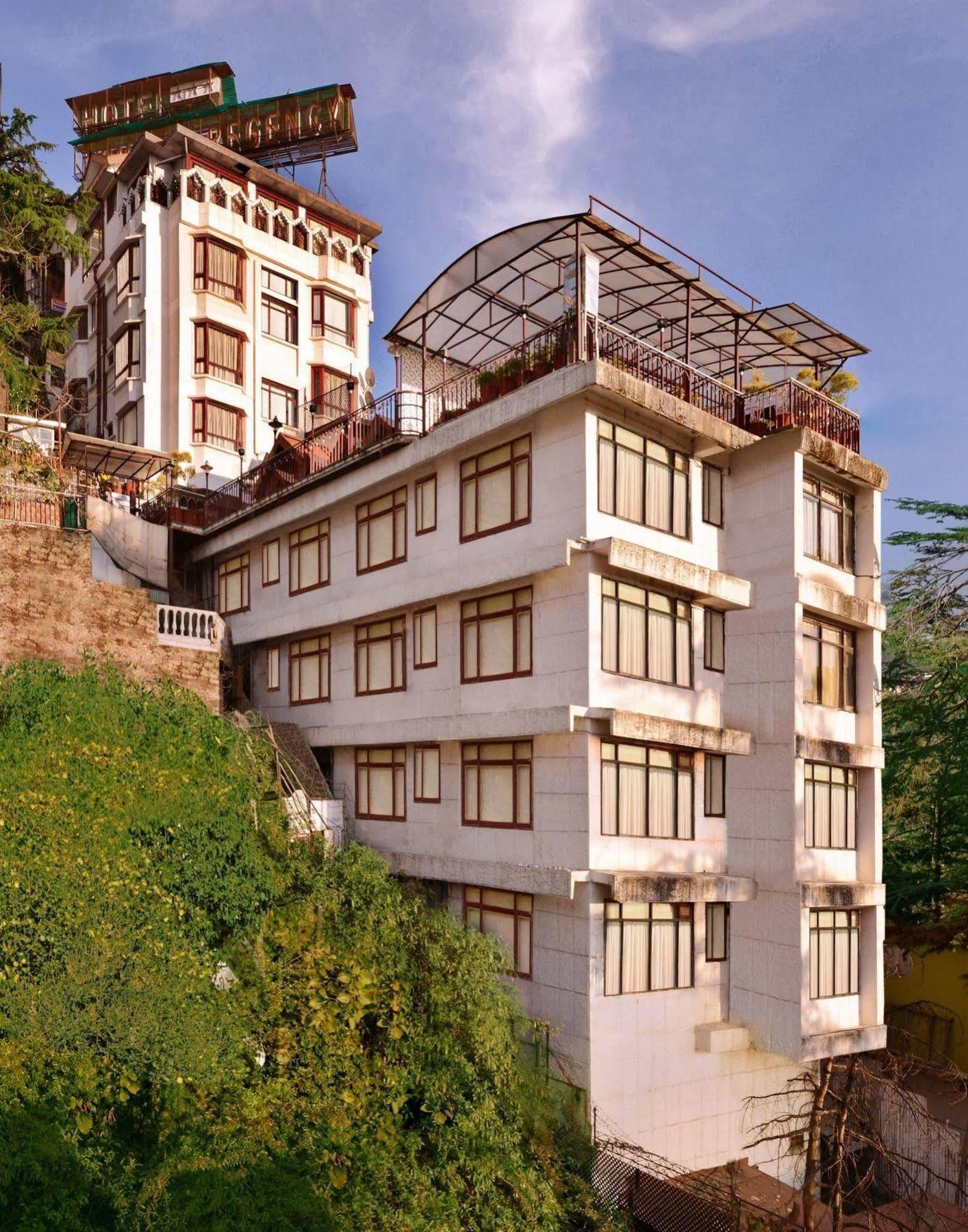 Ashiana Regency Hotel Shimla Buitenkant foto
