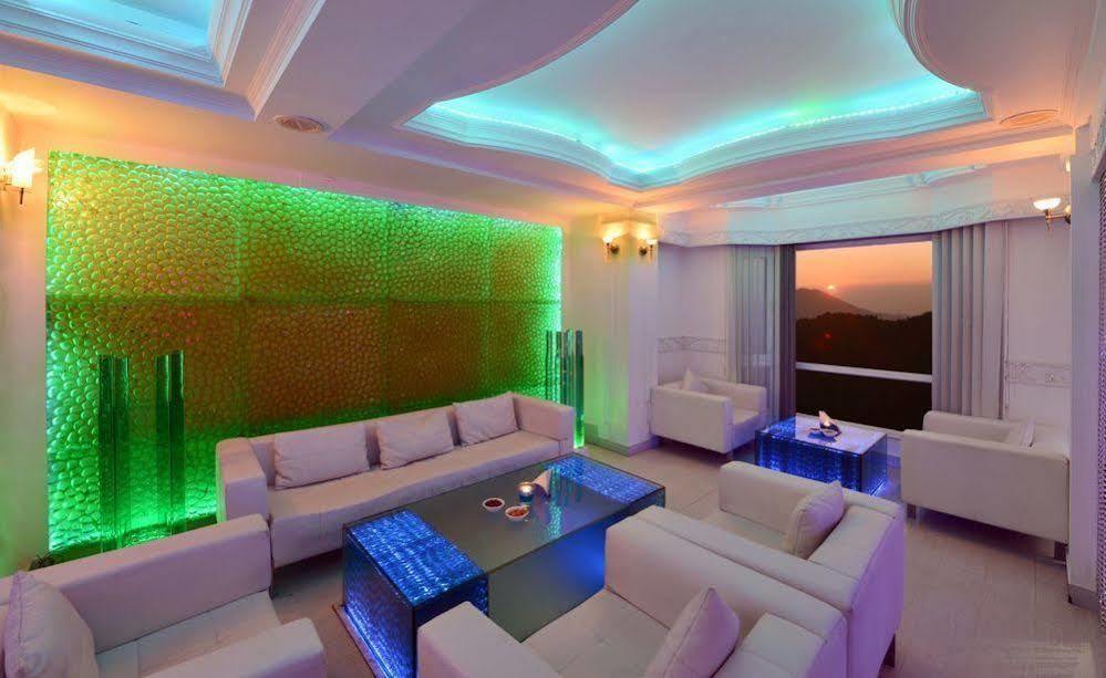 Ashiana Regency Hotel Shimla Buitenkant foto