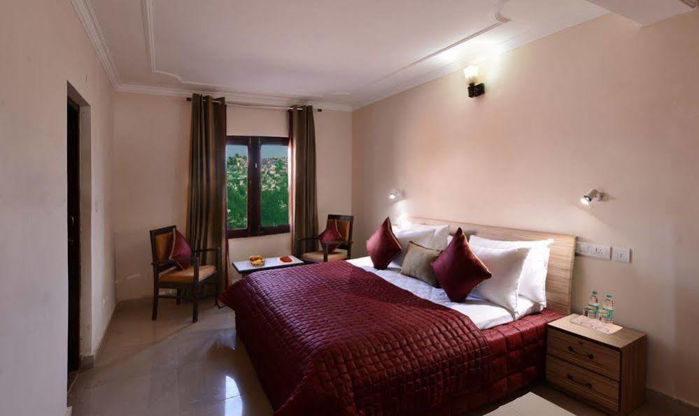 Ashiana Regency Hotel Shimla Buitenkant foto